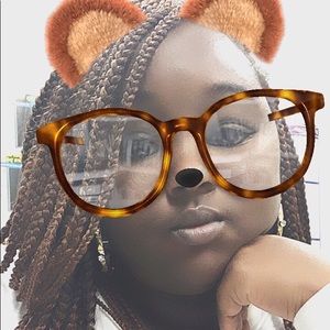 Meet your Posher, Cierra